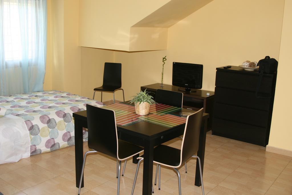 Apartamento Domingo Lozano Malaga Exterior photo