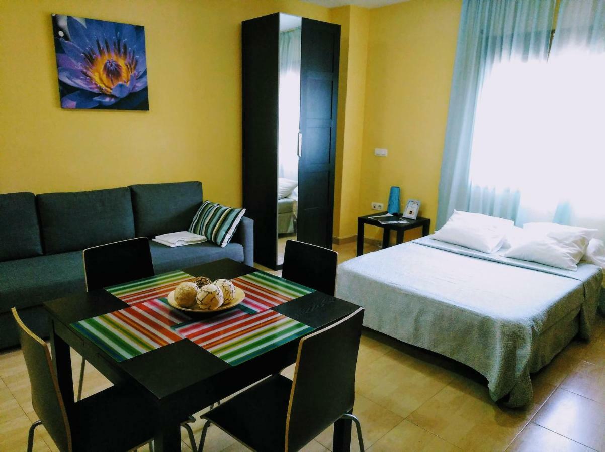 Apartamento Domingo Lozano Malaga Exterior photo
